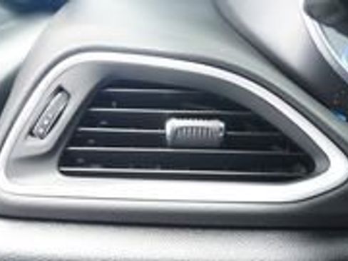 New 2026 Chrysler Voyager LX FWD image 18