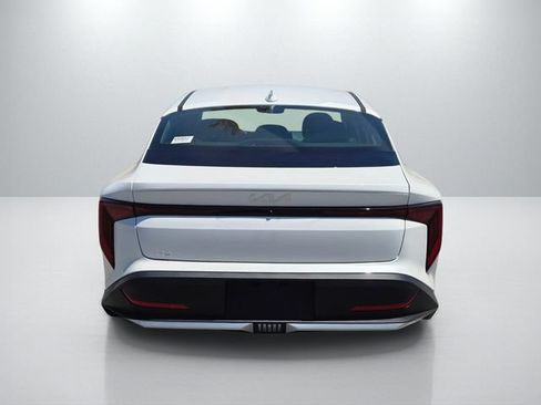 New 2026 Kia K4 FWD image 5