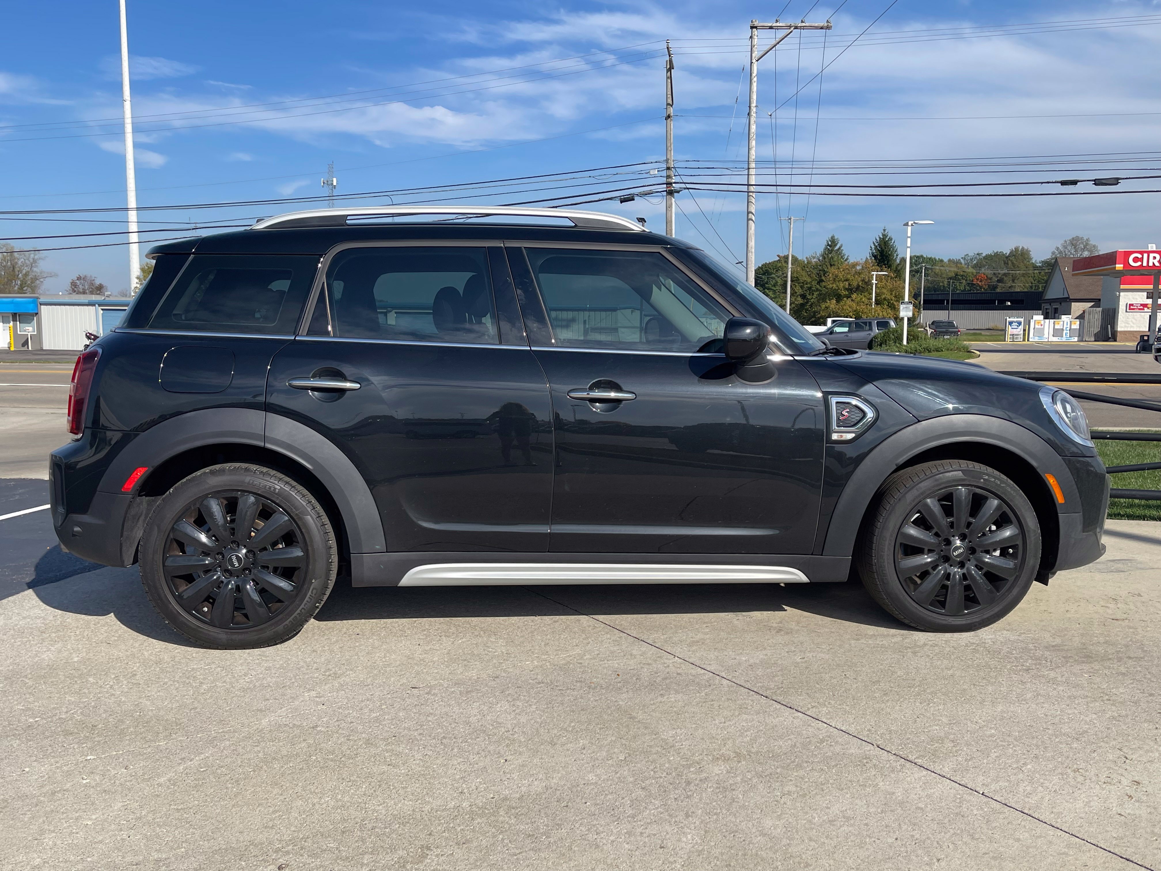 Used 2024 MINI Cooper Countryman S FWD image 8