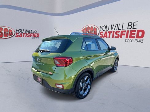 Certified 2023 Hyundai Venue SEL image 4