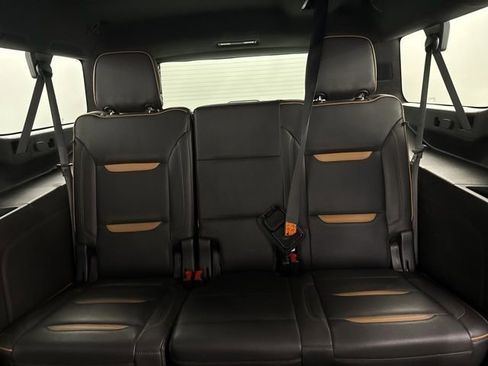 Used 2021 GMC Yukon XL AT4 image 14