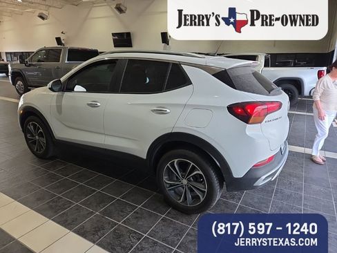Used 2023 Buick Encore GX Select w/ Safety Package II FWD image 6
