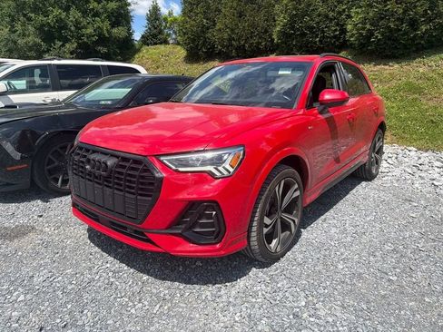 Used 2024 Audi Q3 2.0T Premium Plus w/ Premium Plus Package AWD/4WD image 1