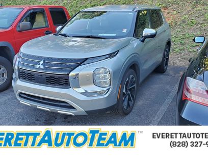 Used 2022 Mitsubishi Outlander SE