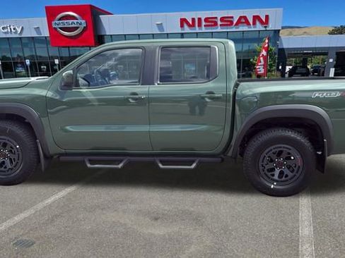 New 2025 Nissan Frontier PRO-4X image 6