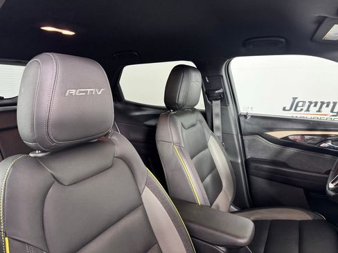 Used 2024 Chevrolet TrailBlazer ACTIV w/ Driver Confidence Package image 29