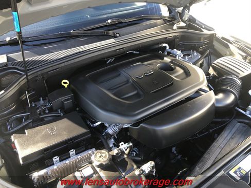 Used 2019 Dodge Durango SXT image 25