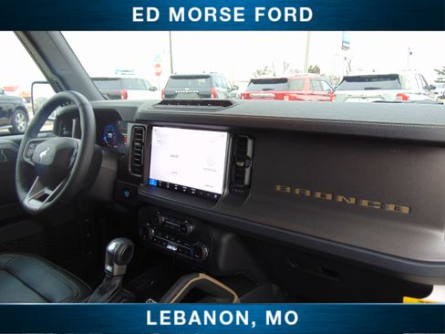 New 2025 Ford Bronco Badlands image 17