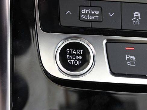 New 2026 Audi Q7 2.0T Premium AWD/4WD image 11