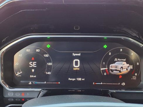 New 2026 GMC Sierra 1500 SLT image 10