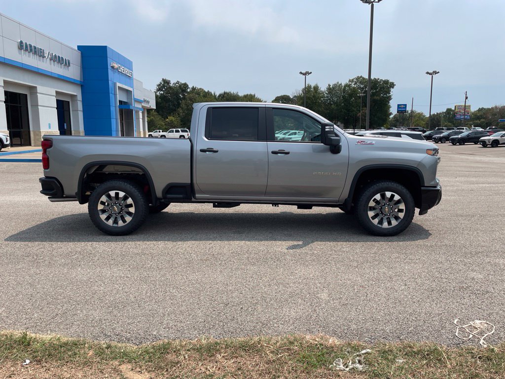 New 2026 Chevrolet Silverado 2500 Custom w/ Custom Convenience Package AWD/4WD image 7