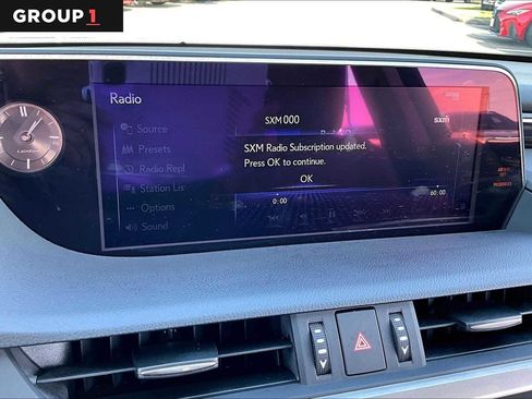 Used 2020 Lexus ES 350 w/ Premium Package image 30