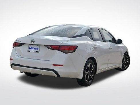 Used 2024 Nissan Sentra SV FWD image 8
