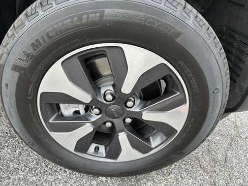 Used 2025 Jeep Grand Cherokee Limited 4xe AWD/4WD image 21