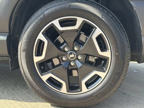 Used 2024 Ford Bronco Sport Outer Banks AWD/4WD image 7