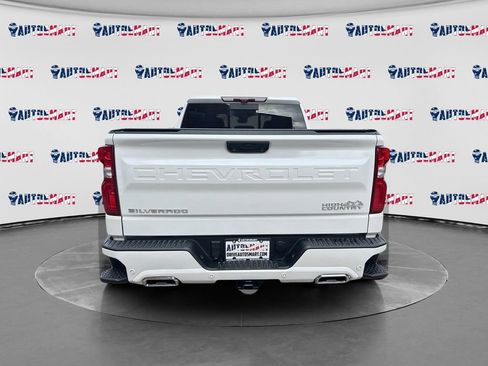 Used 2023 Chevrolet Silverado 1500 High Country image 6