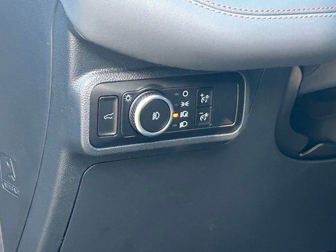 New 2026 Ford Explorer Active w/ Active Comfort Package RWD image 30