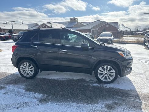 Used 2018 Chevrolet Trax Premier image 10