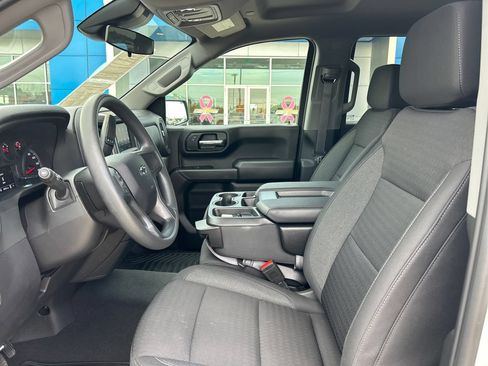 Used 2024 Chevrolet Silverado 1500 Custom Trail Boss AWD/4WD image 9