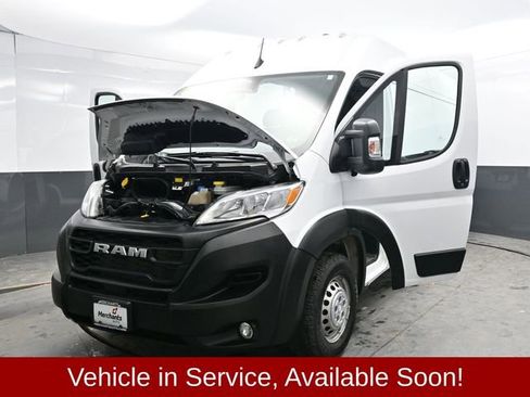 Used 2024 RAM ProMaster 2500 w/ Convenience Group image 40