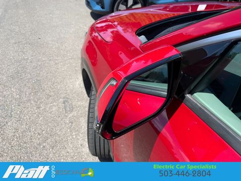 Used 2023 Kia Niro Wave w/ Wave Preserve Package FWD image 17