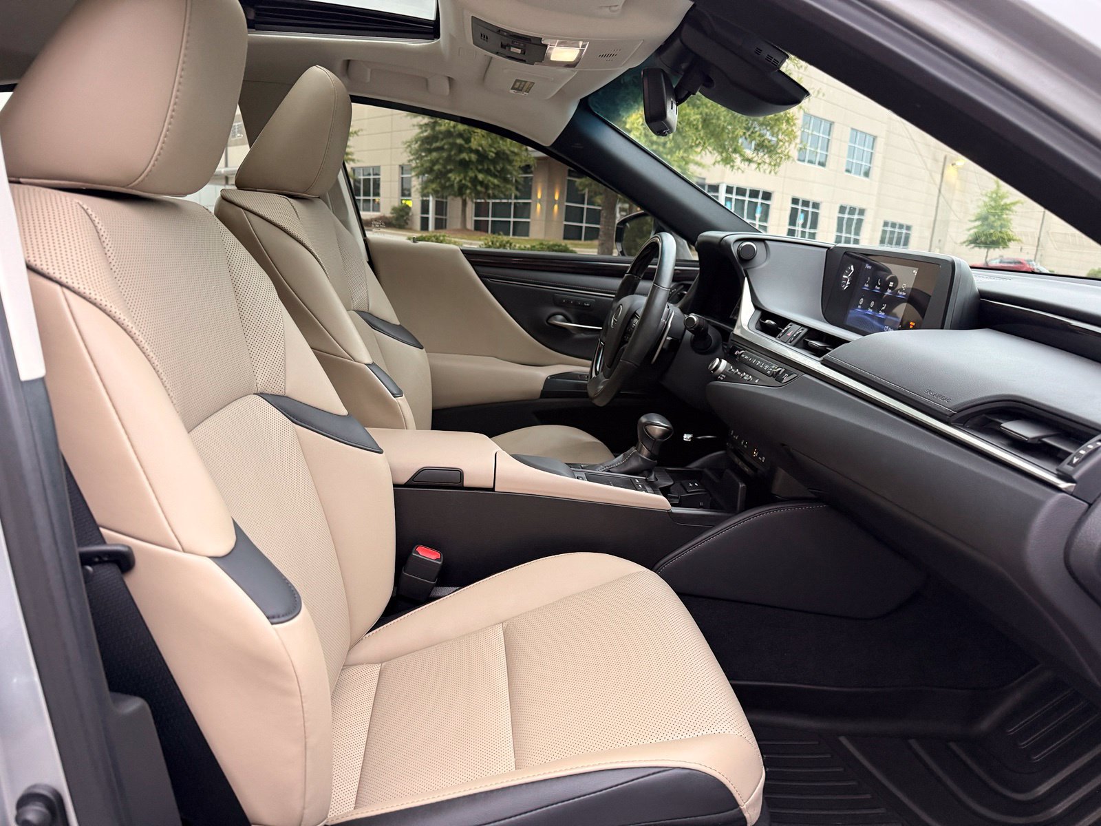 Used 2021 Lexus ES 350 w/ Premium Package FWD image 35