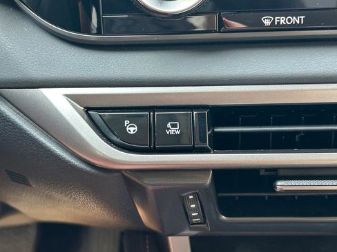 Used 2024 Lexus RX 350 w/ Convenience Package image 31