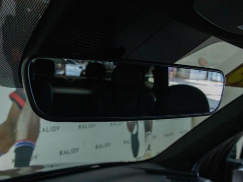 Used 2023 Kia Sorento SX Prestige image 13