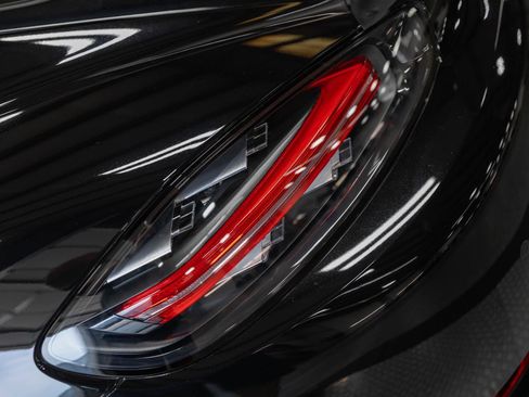 Used 2018 Porsche 718 Cayman RWD image 99