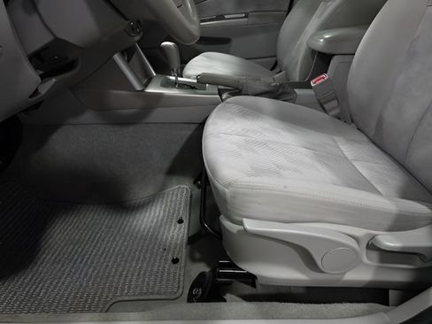Used 2010 Subaru Forester 2.5X AWD/4WD image 8