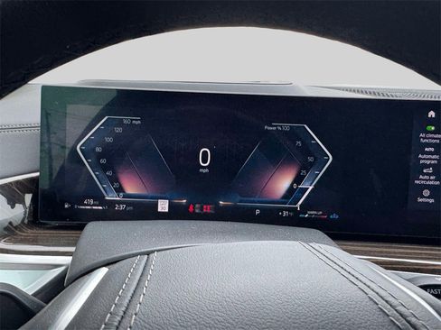 Certified 2023 BMW X7 xDrive40i w/ Premium Package image 16