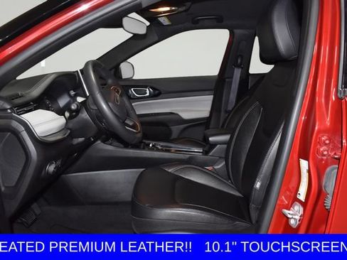 Used 2025 Jeep Compass Limited AWD/4WD image 30
