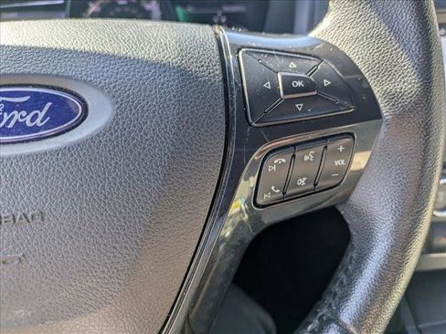 Used 2018 Ford Explorer XLT w/ Equipment Group 202A image 13