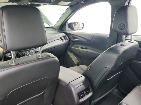 Used 2024 Chevrolet Equinox RS FWD image 24