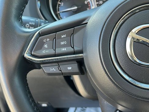 Used 2023 MAZDA CX-9 Touring image 11