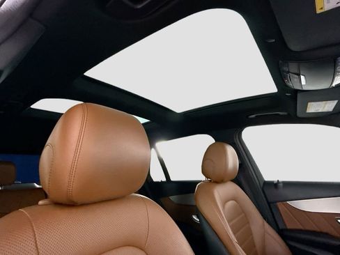 Certified 2022 Mercedes-Benz GLC 300 image 18