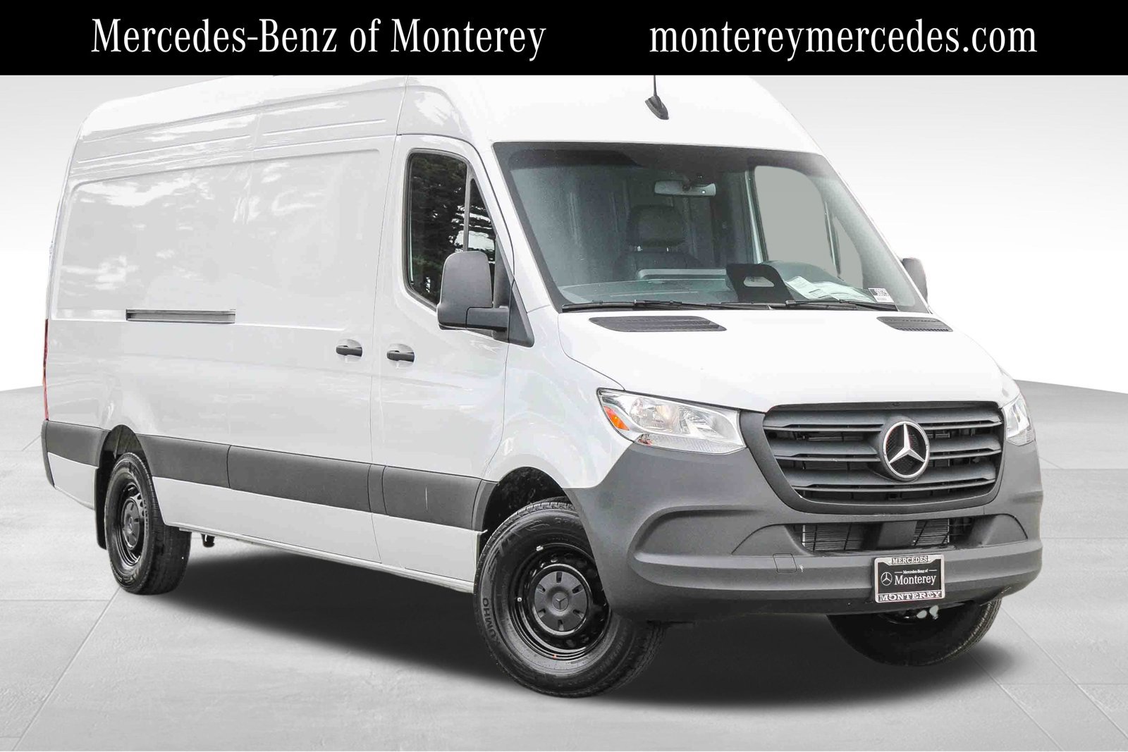 New 2025 Mercedes-Benz Sprinter 2500 image 1