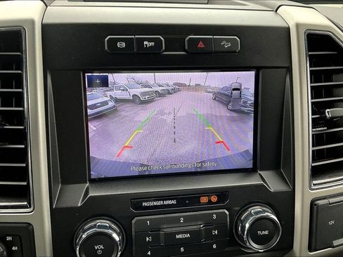 Certified 2021 Ford F450 Lariat w/ Lariat Ultimate Package image 15