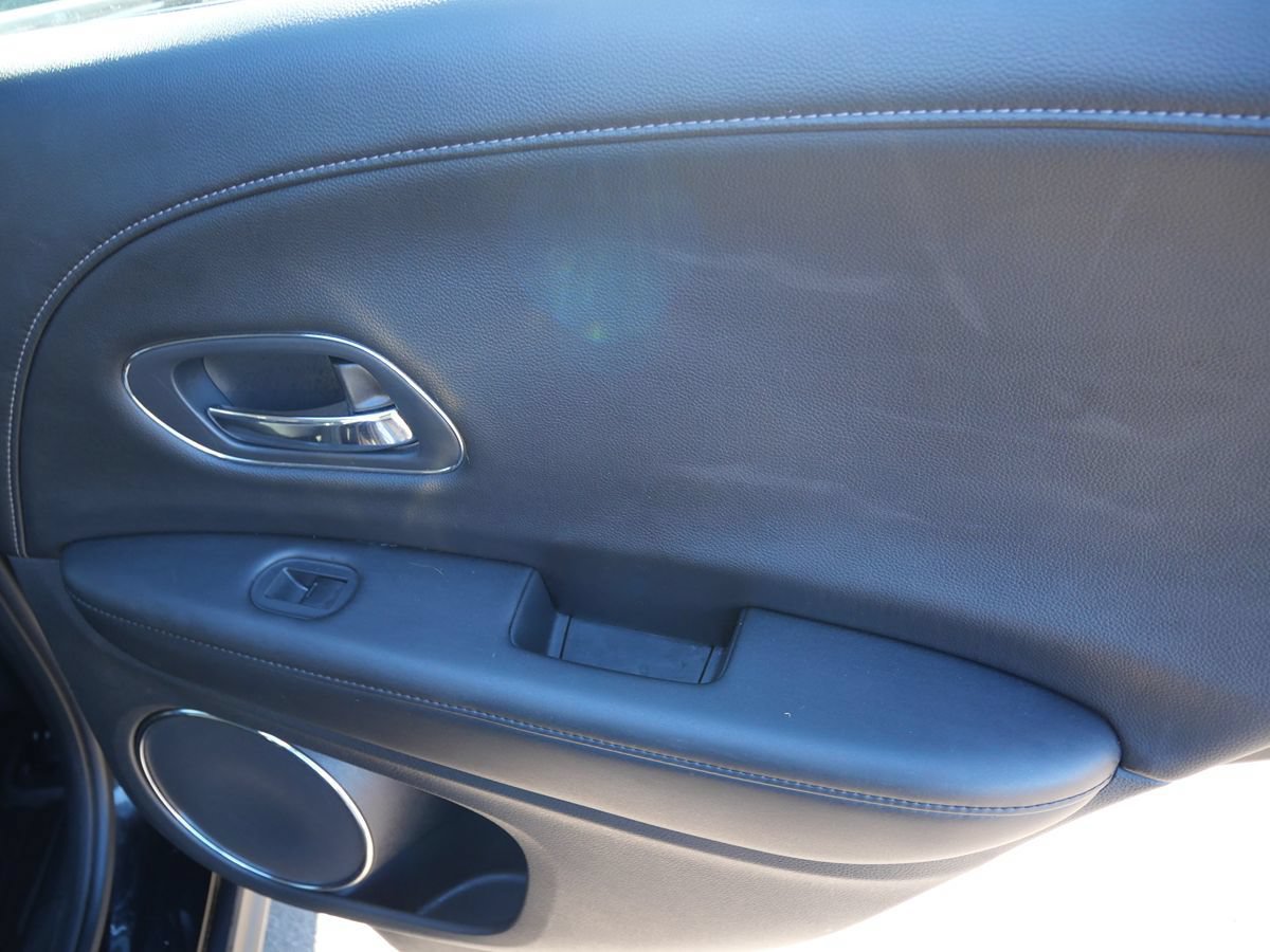 Used 2016 Honda HR-V EX-L image 32