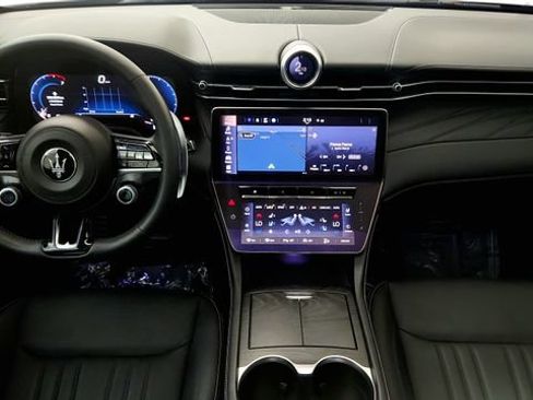 Used 2023 Maserati Grecale GT AWD/4WD image 53