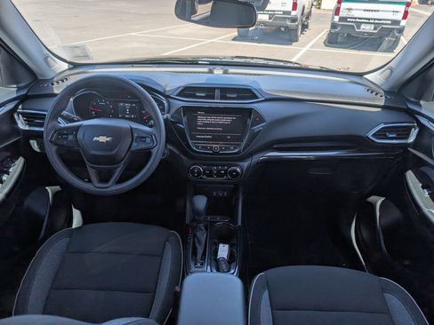 Certified 2022 Chevrolet TrailBlazer LT w/ Convenience Package image 15