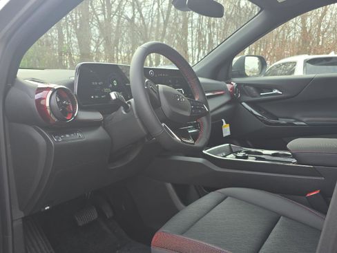 New 2025 Chevrolet Equinox RS w/ Convenience Package III image 13