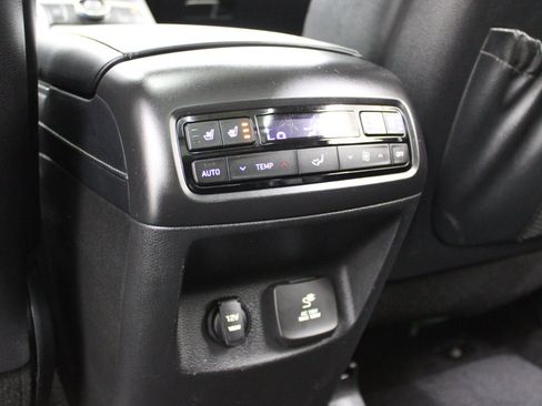 Used 2021 Hyundai Palisade Limited FWD image 37