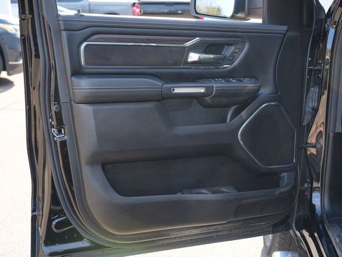 Used 2025 RAM 1500 Laramie AWD/4WD image 15