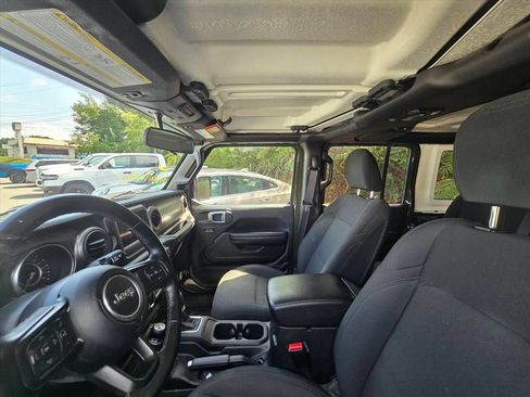 Used 2021 Jeep Wrangler Unlimited Sport AWD/4WD image 4