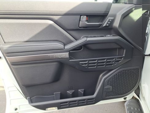 New 2026 Toyota 4Runner TRD Off-Road Premium image 15