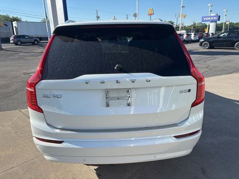Used 2023 Volvo XC90 B5 Core w/ Protection Package Premier AWD/4WD image 7