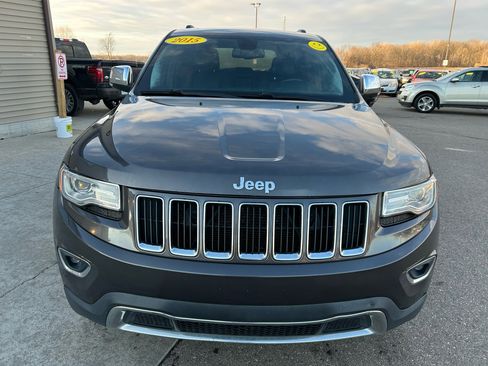 Used 2015 Jeep Grand Cherokee Limited w/ Luxury Group II image 2