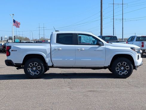 New 2026 Chevrolet Colorado Z71 w/ Technology Package AWD/4WD image 2