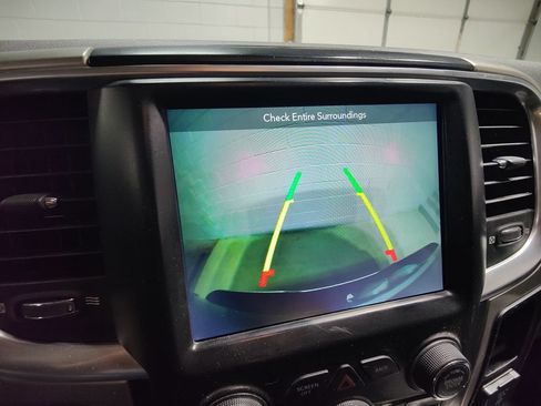 Used 2018 RAM 1500 Big Horn AWD/4WD image 46